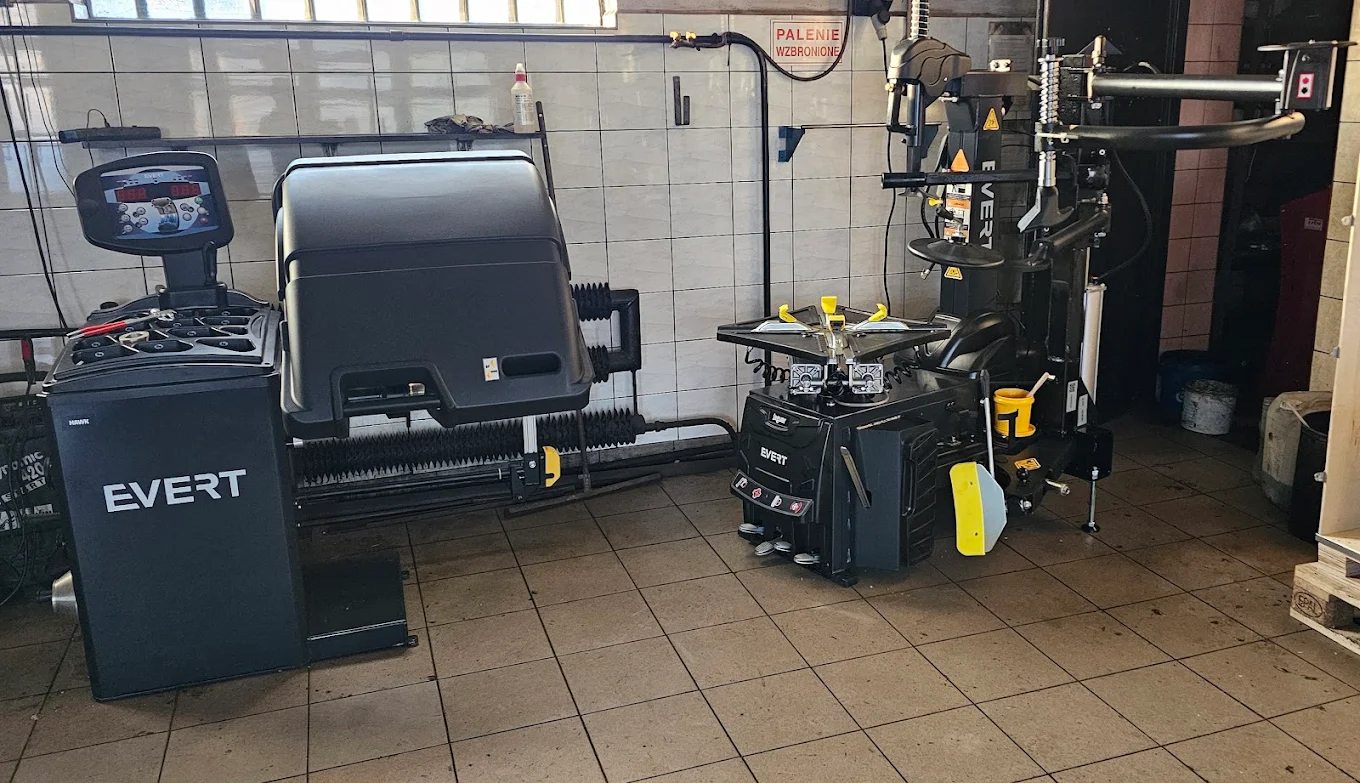 Naprawa silnika w PREMIUM SERVICE 2 Łódź – profesjonalna mechanika pojazdowa